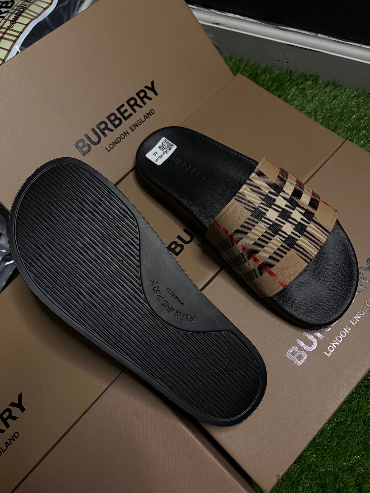 Burberry slides