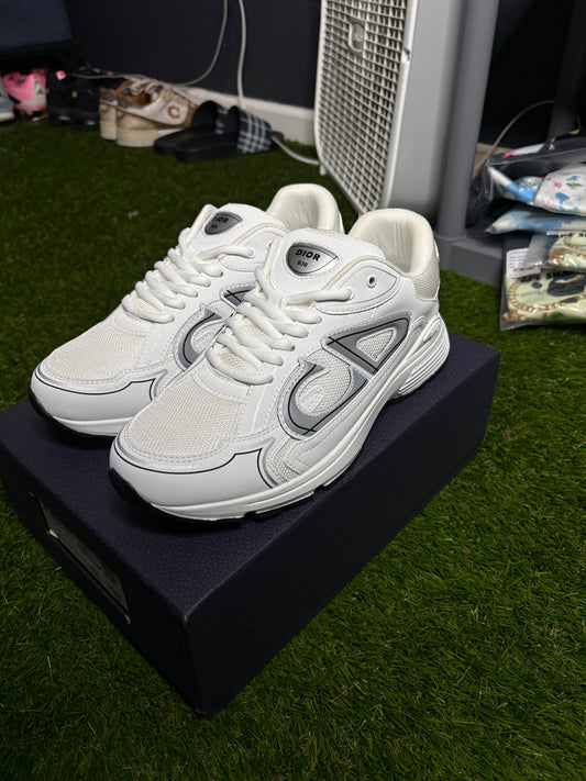 Dior B30s White